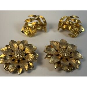 Vintage Earring Lot Lisner Sarah Coventry Satin Petals Gold Tone Floral Elegant